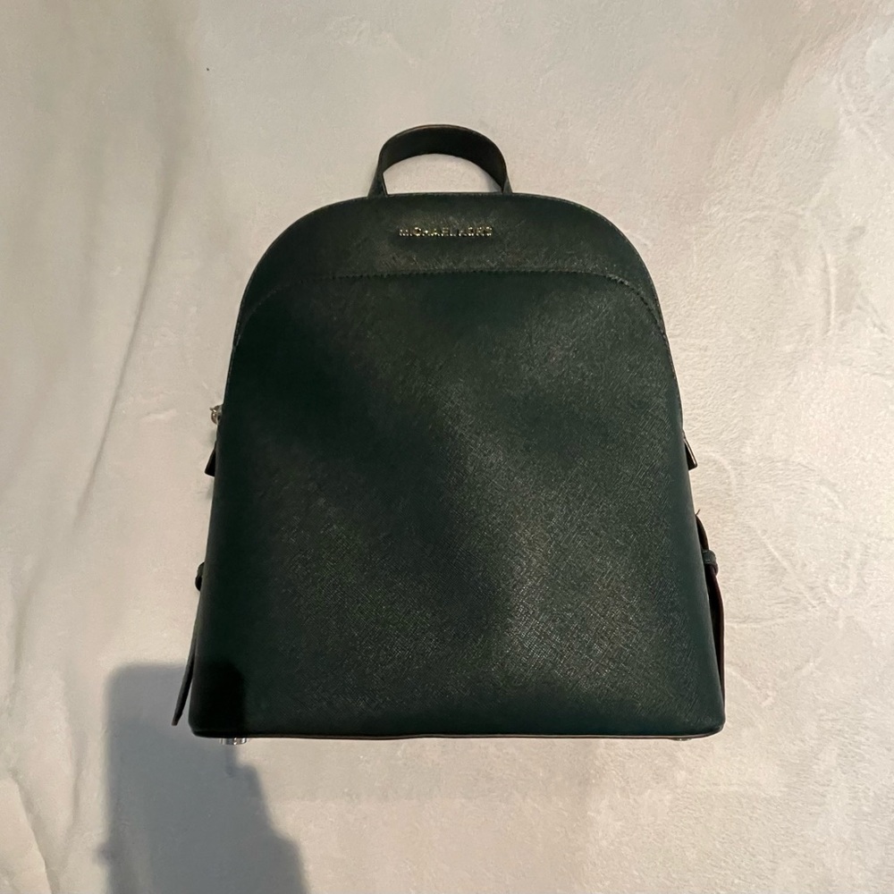 Micheal Kors LG Leather Emmy backpack in Racing Green